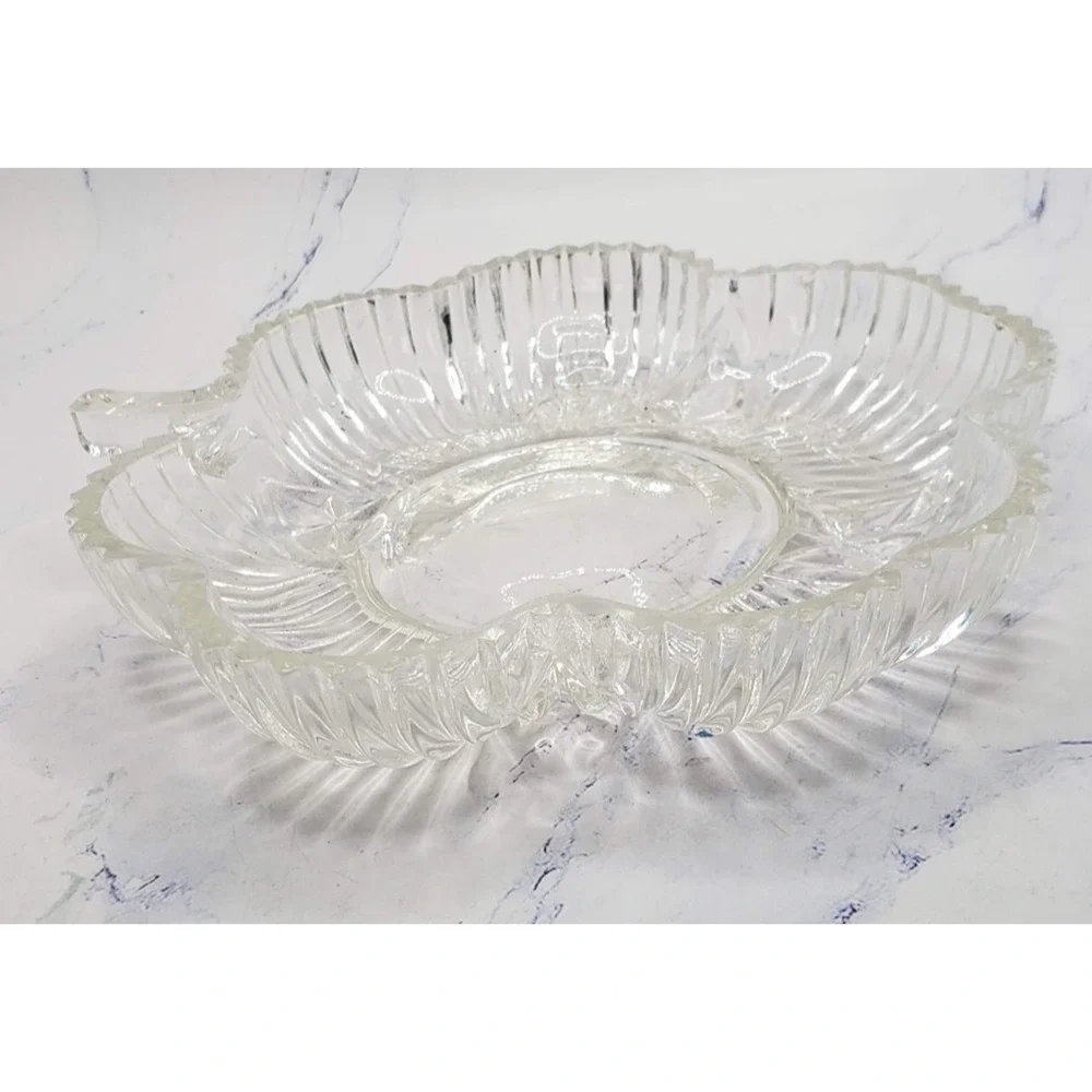 Vintage Clear Glass Clover Shamrock Shaped Trinket Candy Dish 6